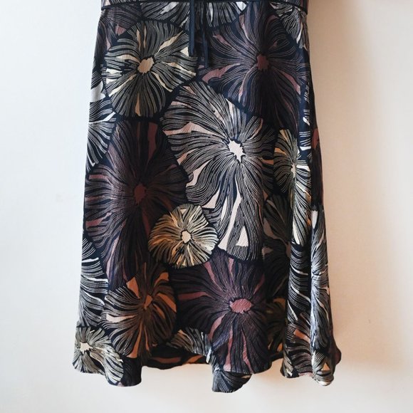 Vintage 90’s Betsey Johnson Silk Floral BLACK GOLD SILVER Flutter Sleeve Dress - Picture 7 of 10